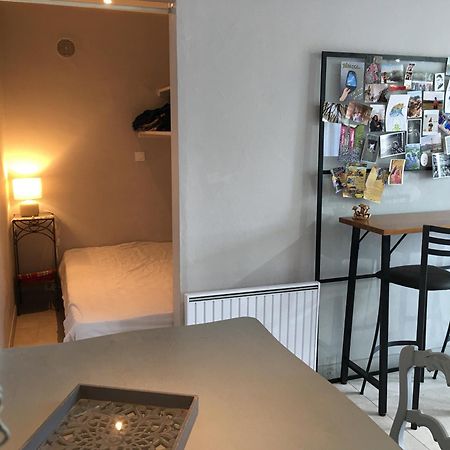 Chez-Sixtine Appartement Albon Buitenkant foto